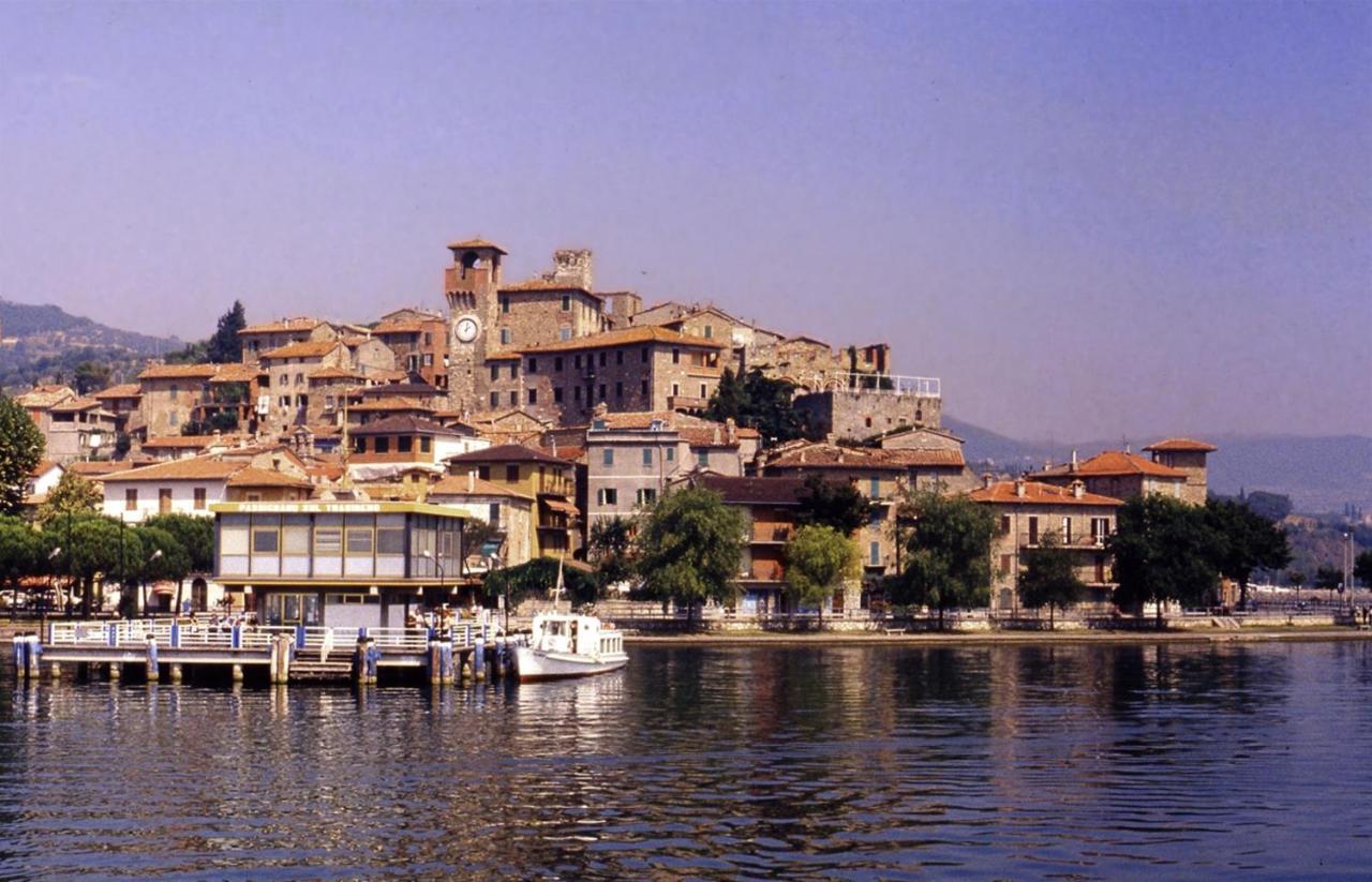 B&B Florida House Passignano sul Trasimeno Exterior foto
